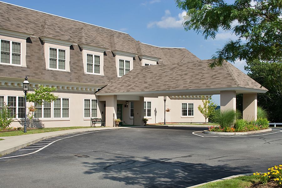 The 9 Best Assisted Living Facilities in Raynham Center, MA Seniorly